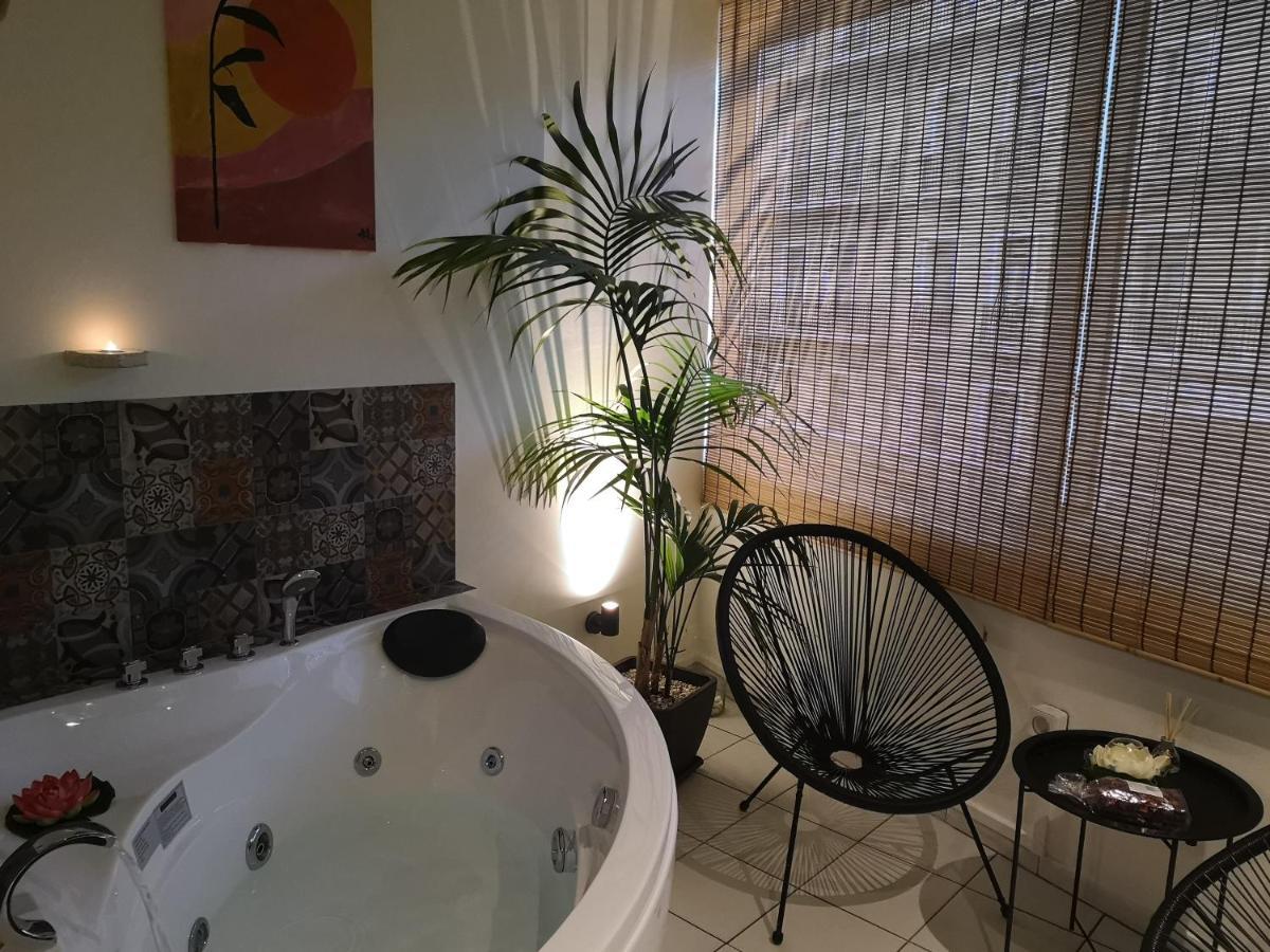Kentia Modern/Artistic City Apartment イラクリオン エクステリア 写真